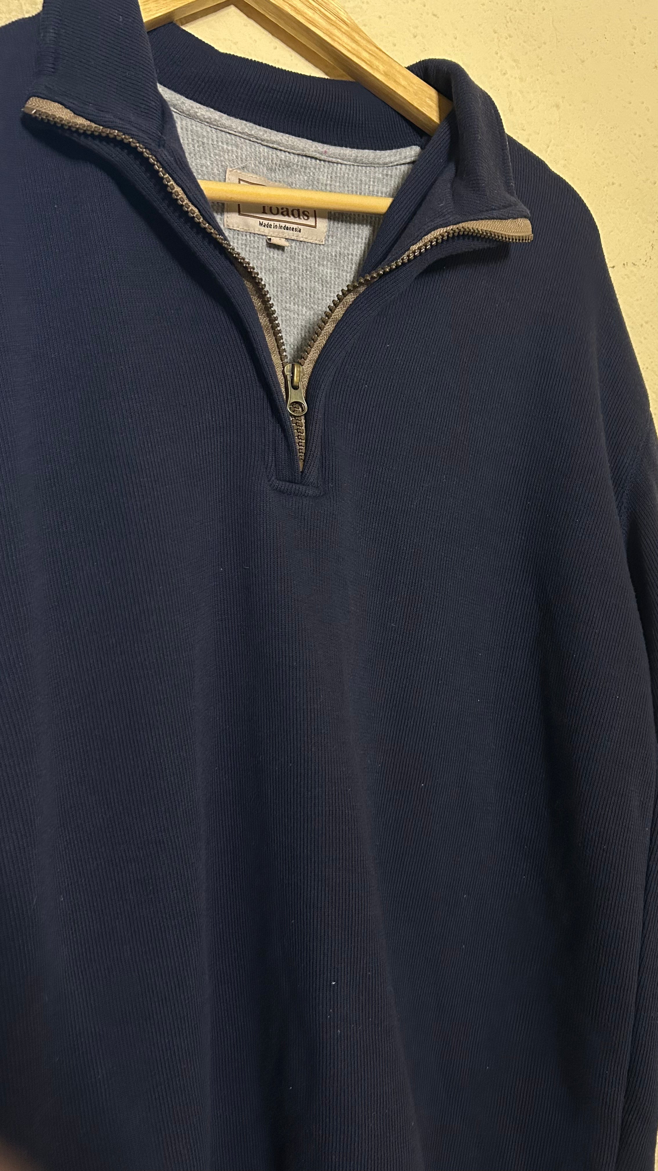 Sueter azul talla L
