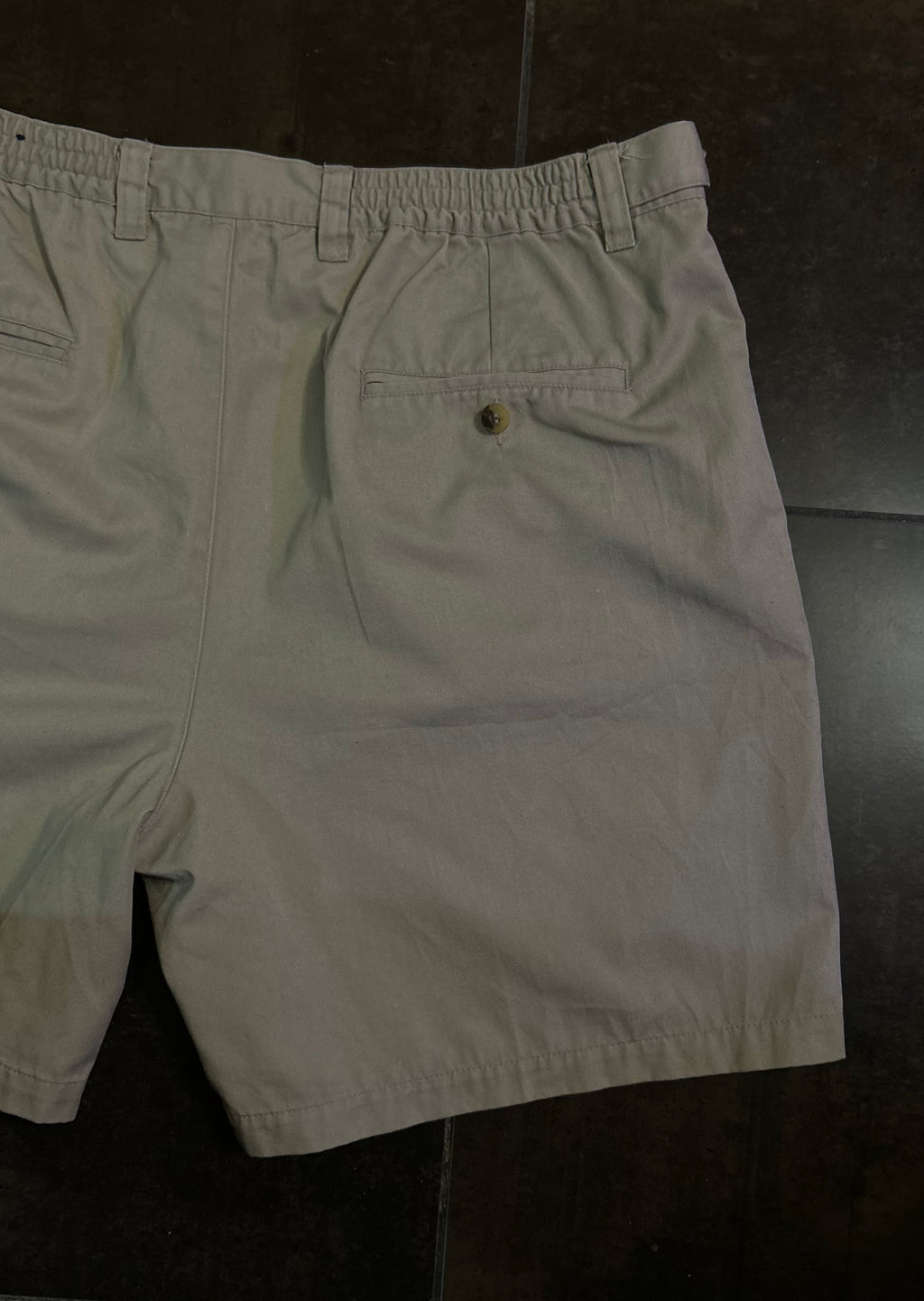 Short Caqui talla 38 -XL